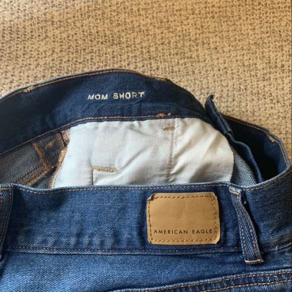 American Eagle Short Dark Wash Jean Mom Short - Picture 6 of 11